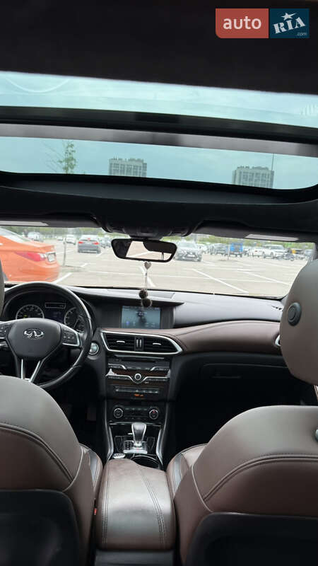 Внедорожник / Кроссовер Infiniti QX30 2018 в Киеве