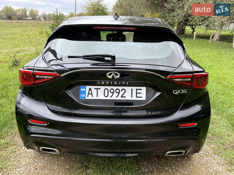 Внедорожник / Кроссовер Infiniti QX30 2017 в Ивано-Франковске