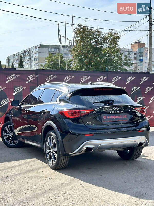 Внедорожник / Кроссовер Infiniti QX30 2018 в Сумах
