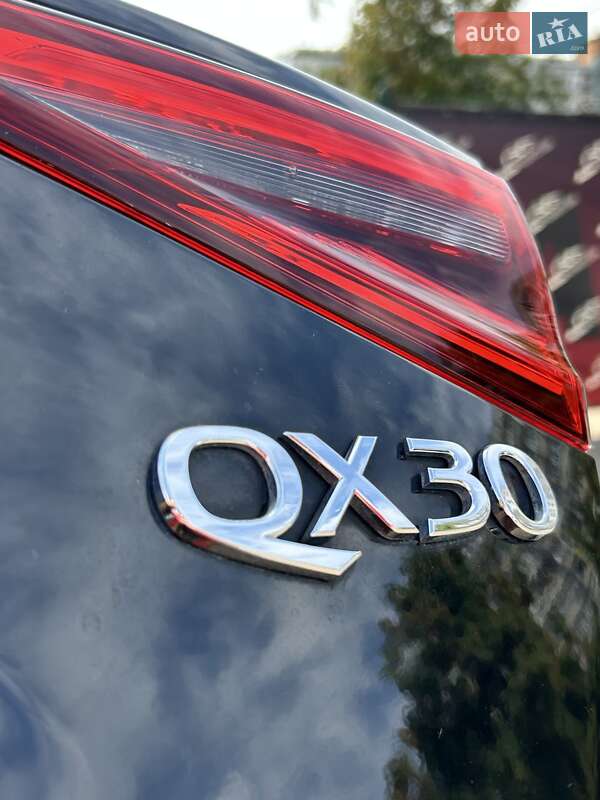 Внедорожник / Кроссовер Infiniti QX30 2018 в Сумах