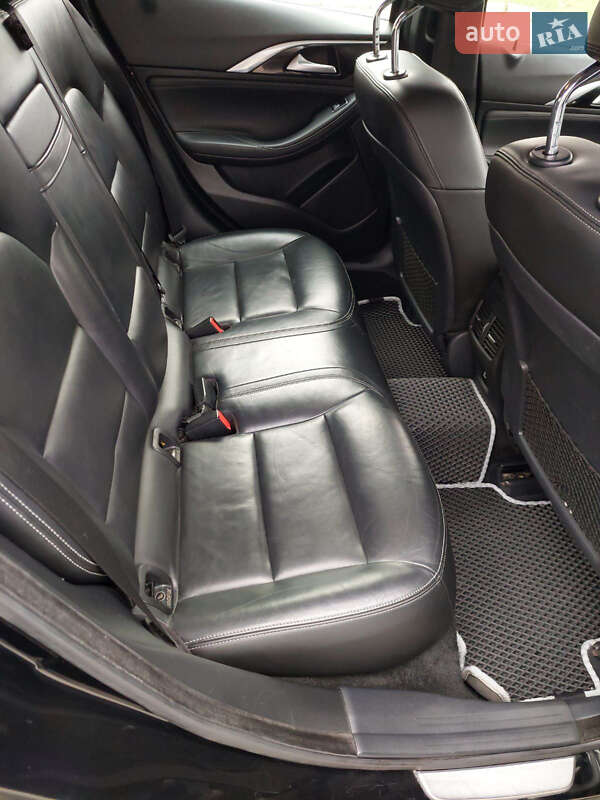 Позашляховик / Кросовер Infiniti QX30 2016 в Кременчуці