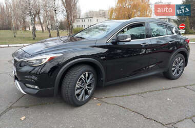 Внедорожник / Кроссовер Infiniti QX30 2016 в Кременчуге