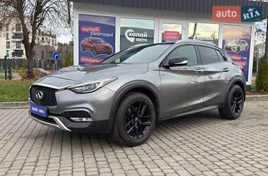 Внедорожник / Кроссовер Infiniti QX30 2016 в Львове