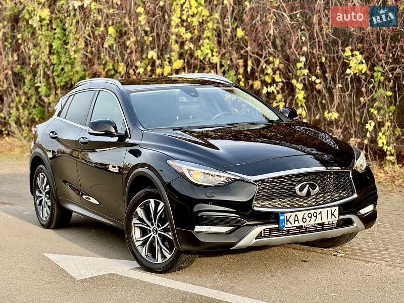 Позашляховик / Кросовер Infiniti QX30 2016 в Києві фото 10 Позашляховик / Кросовер Infiniti QX30 2016 в Києві