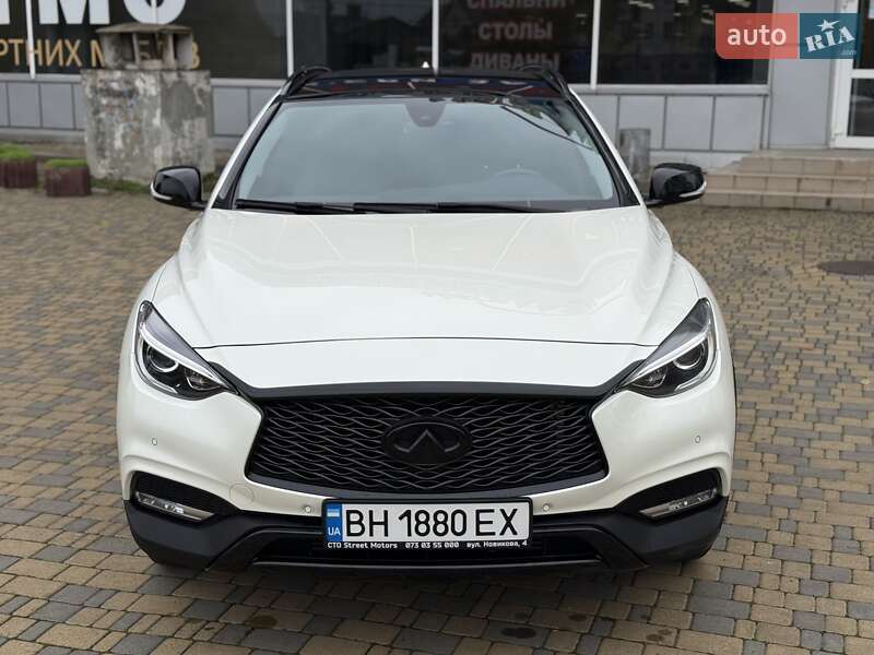 Внедорожник / Кроссовер Infiniti QX30 2017 в Одессе