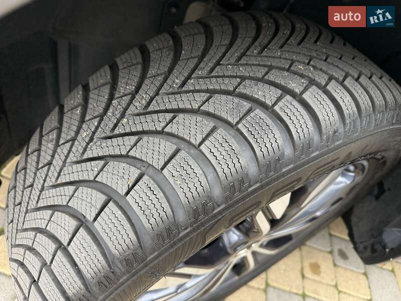 Внедорожник / Кроссовер Infiniti QX30 2017 в Одессе