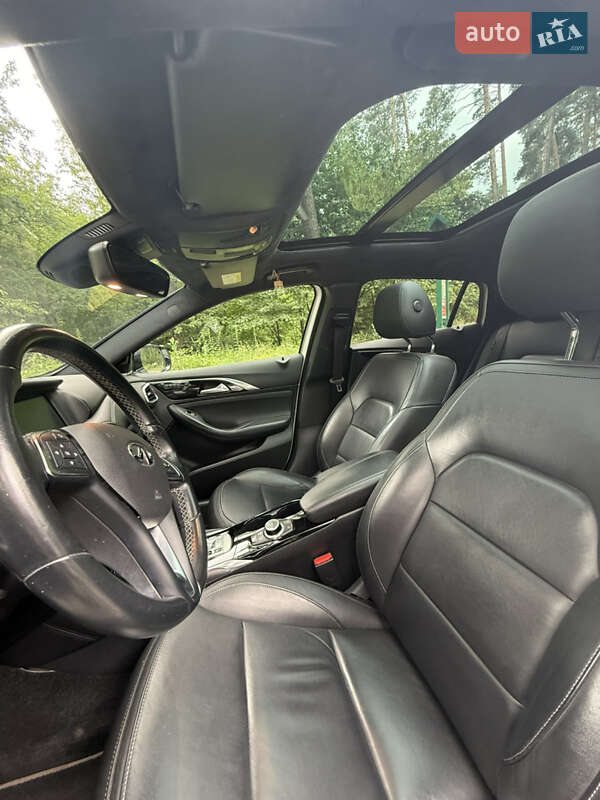 Внедорожник / Кроссовер Infiniti QX30 2017 в Киеве фото 16 Внедорожник / Кроссовер Infiniti QX30 2017 в Киеве