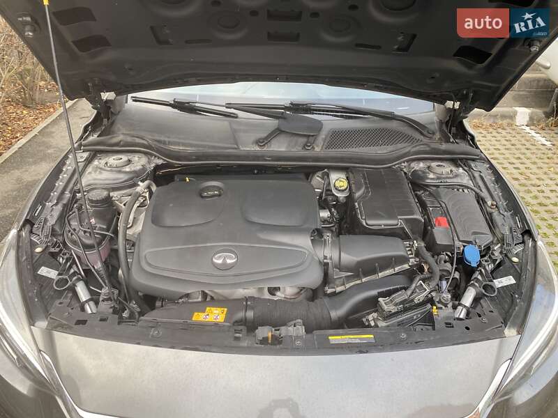 Позашляховик / Кросовер Infiniti QX30 2018 в Києві