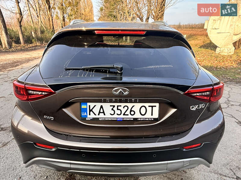 Внедорожник / Кроссовер Infiniti QX30 2018 в Житомире фото 4 Внедорожник / Кроссовер Infiniti QX30 2018 в Житомире