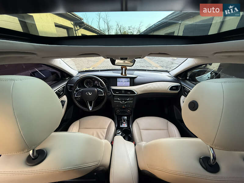 Внедорожник / Кроссовер Infiniti QX30 2016 в Измаиле фото 14 Внедорожник / Кроссовер Infiniti QX30 2016 в Измаиле