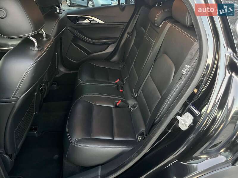 Внедорожник / Кроссовер Infiniti QX30 2016 в Днепре фото 2 Внедорожник / Кроссовер Infiniti QX30 2016 в Днепре