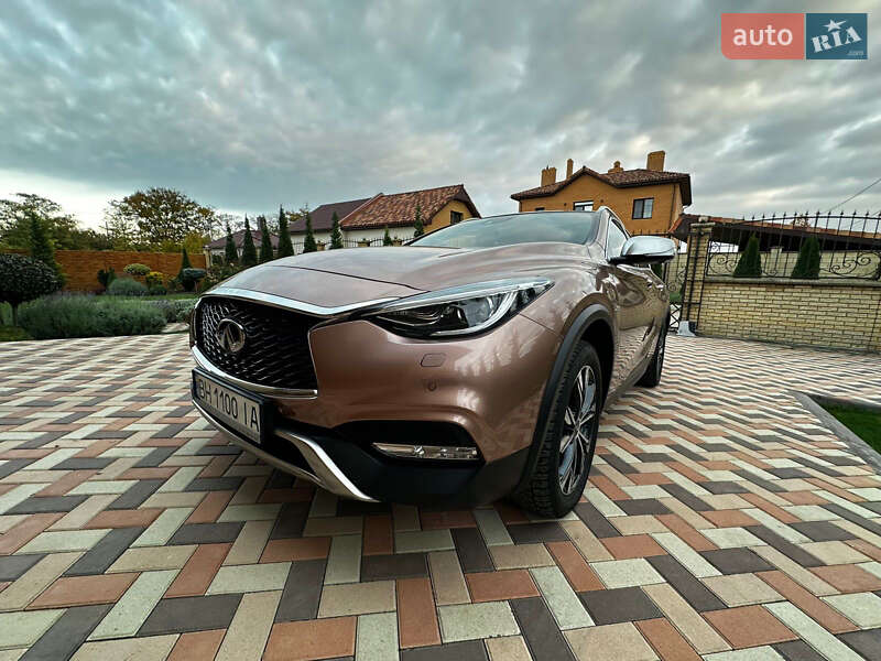 Позашляховик / Кросовер Infiniti QX30 2018 в Одесі