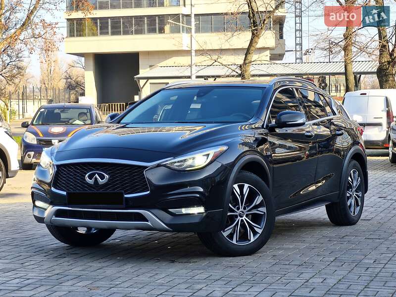 Внедорожник / Кроссовер Infiniti QX30 2016 в Днепре фото 2 Внедорожник / Кроссовер Infiniti QX30 2016 в Днепре