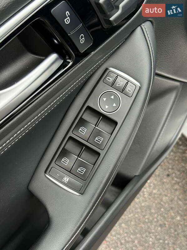 Внедорожник / Кроссовер Infiniti QX30 2018 в Киеве