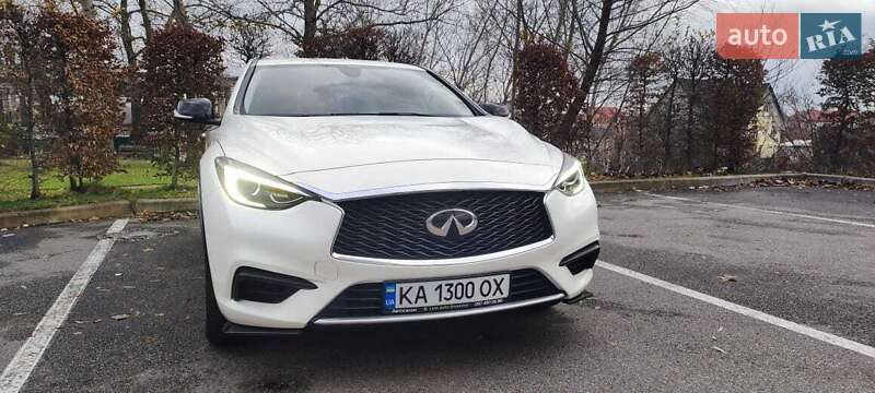 Позашляховик / Кросовер Infiniti QX30 2018 в Києві
