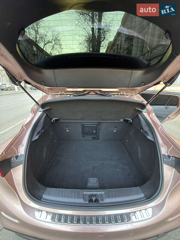 Позашляховик / Кросовер Infiniti QX30 2018 в Одесі фото 22 Позашляховик / Кросовер Infiniti QX30 2018 в Одесі