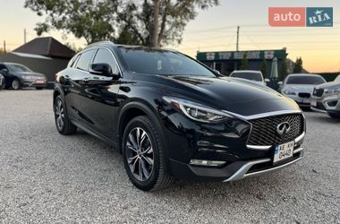 Внедорожник / Кроссовер Infiniti QX30 2016 в Днепре