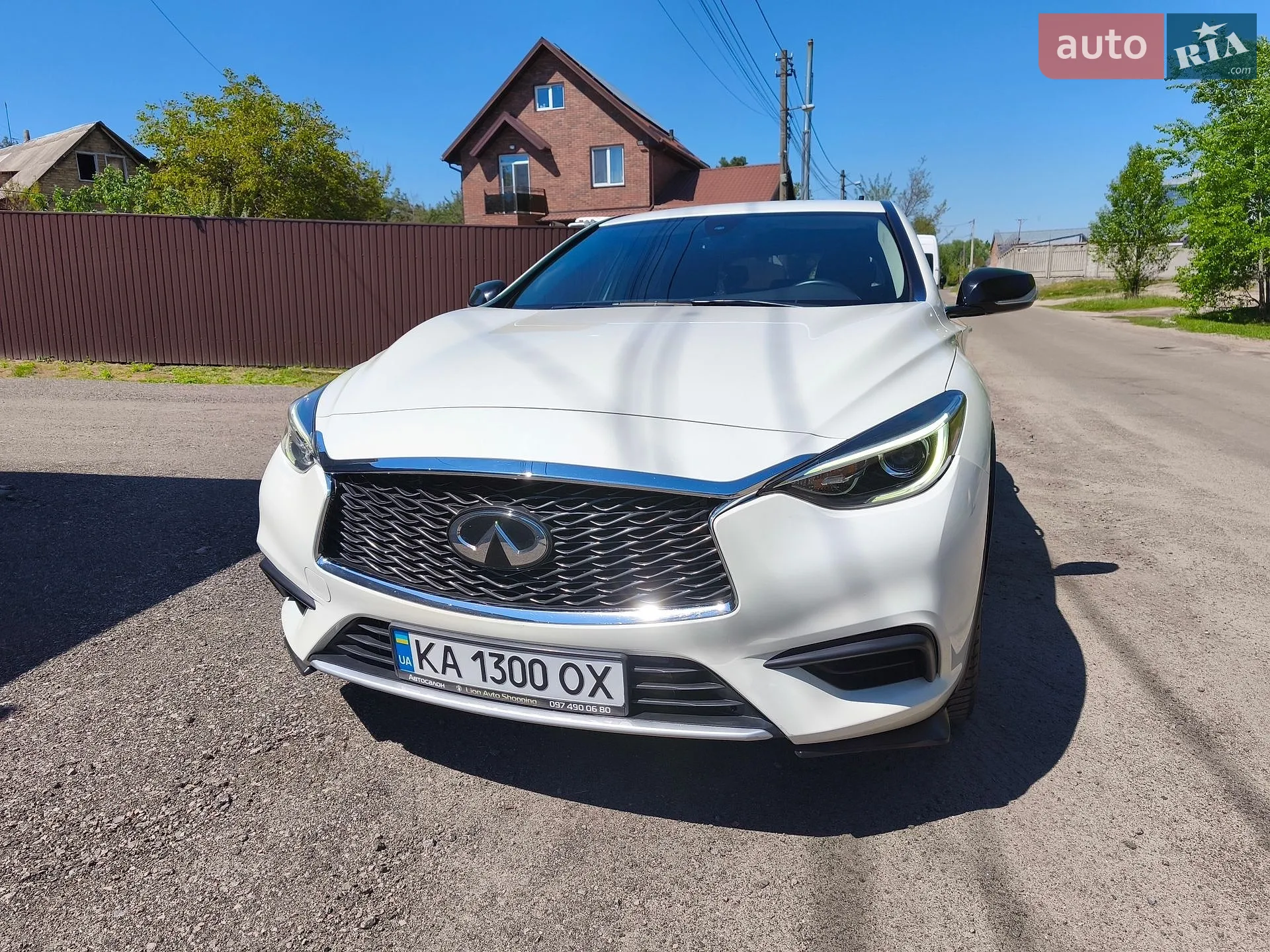 2018 Infiniti QX30 - мініатюра 3