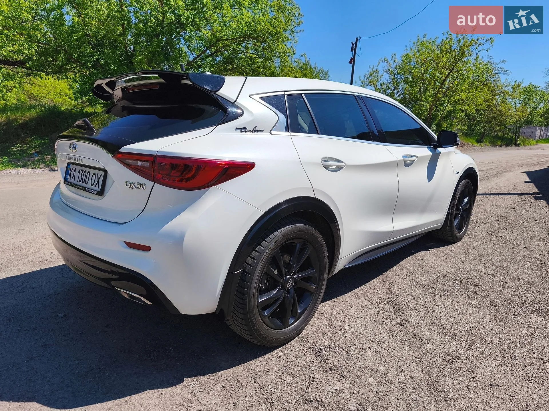 2018 Infiniti QX30 - мініатюра 8