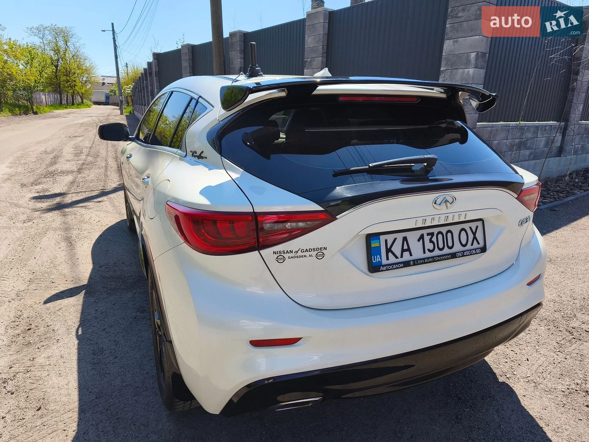 2018 Infiniti QX30 - мініатюра 11
