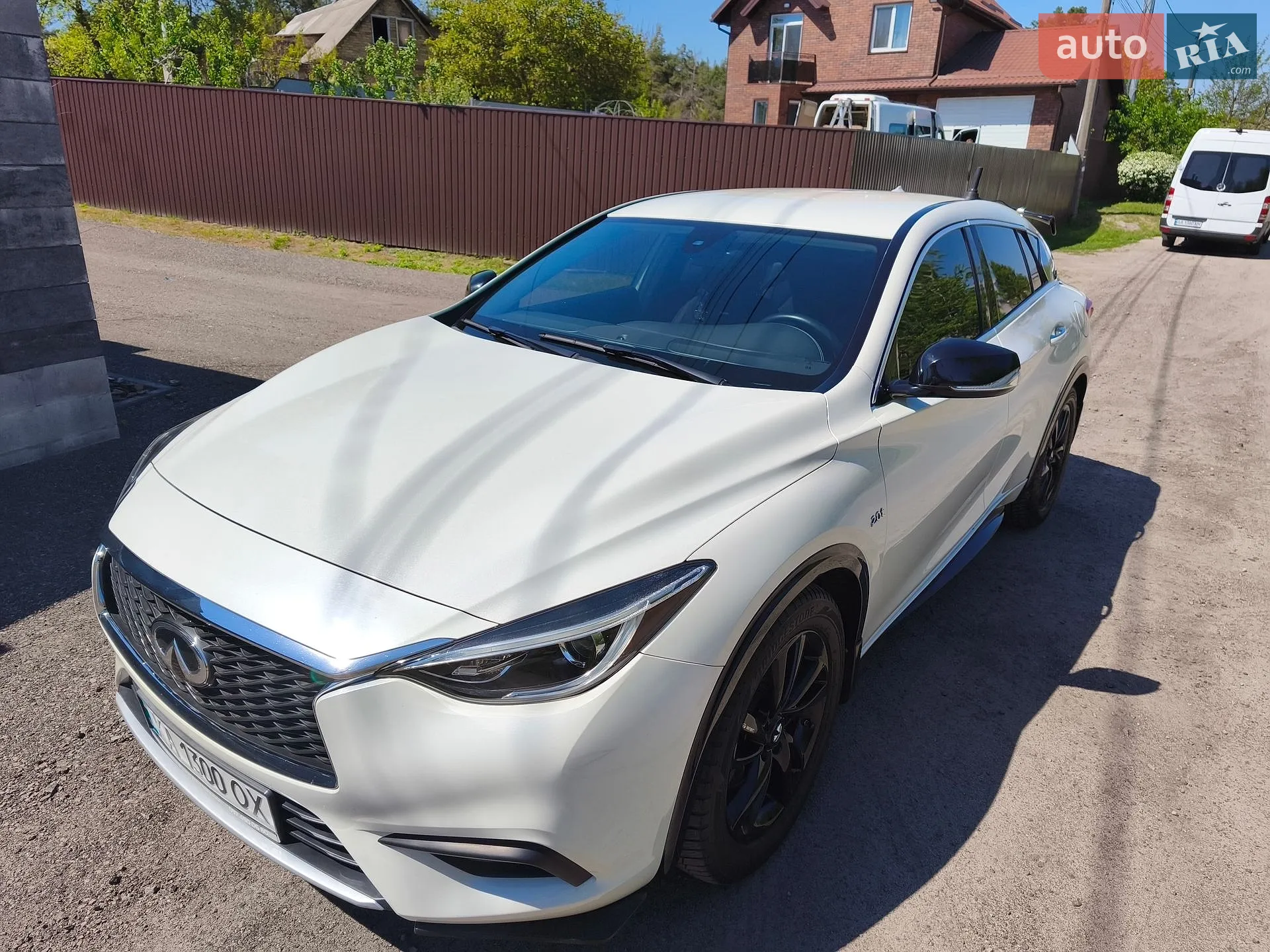 2018 Infiniti QX30 - мініатюра 16