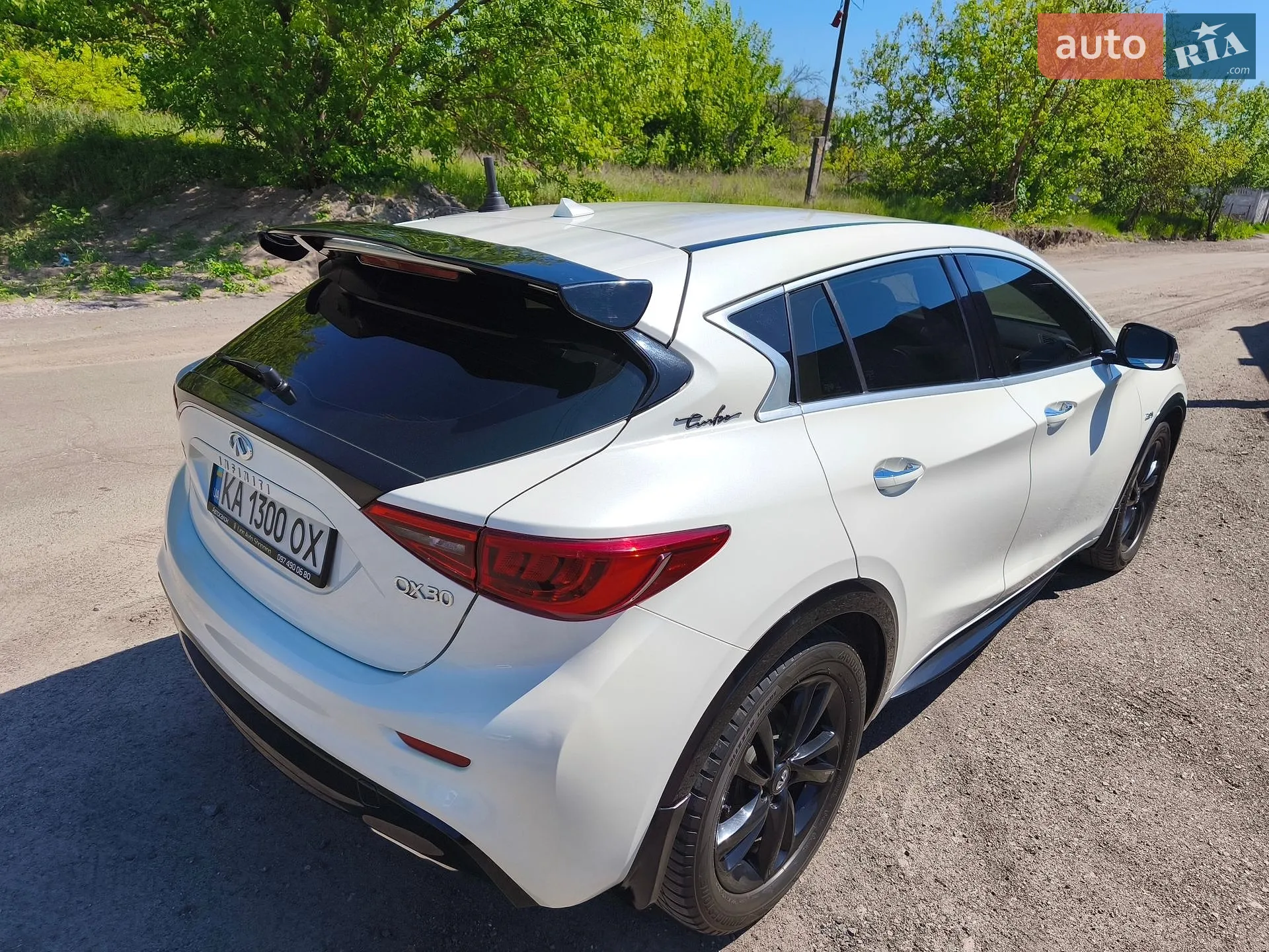 2018 Infiniti QX30 - мініатюра 17