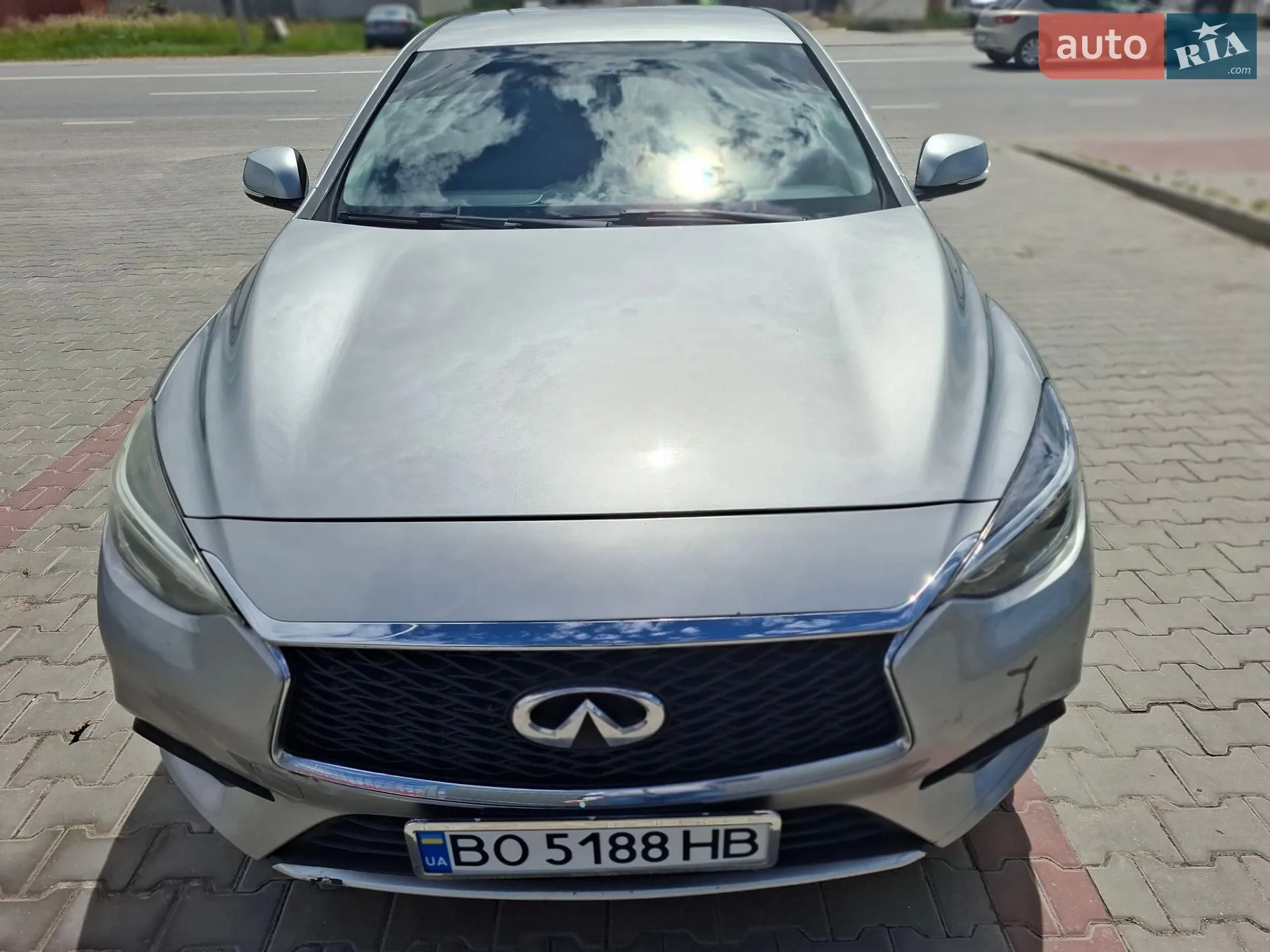 2017 Infiniti QX30 - мініатюра 3