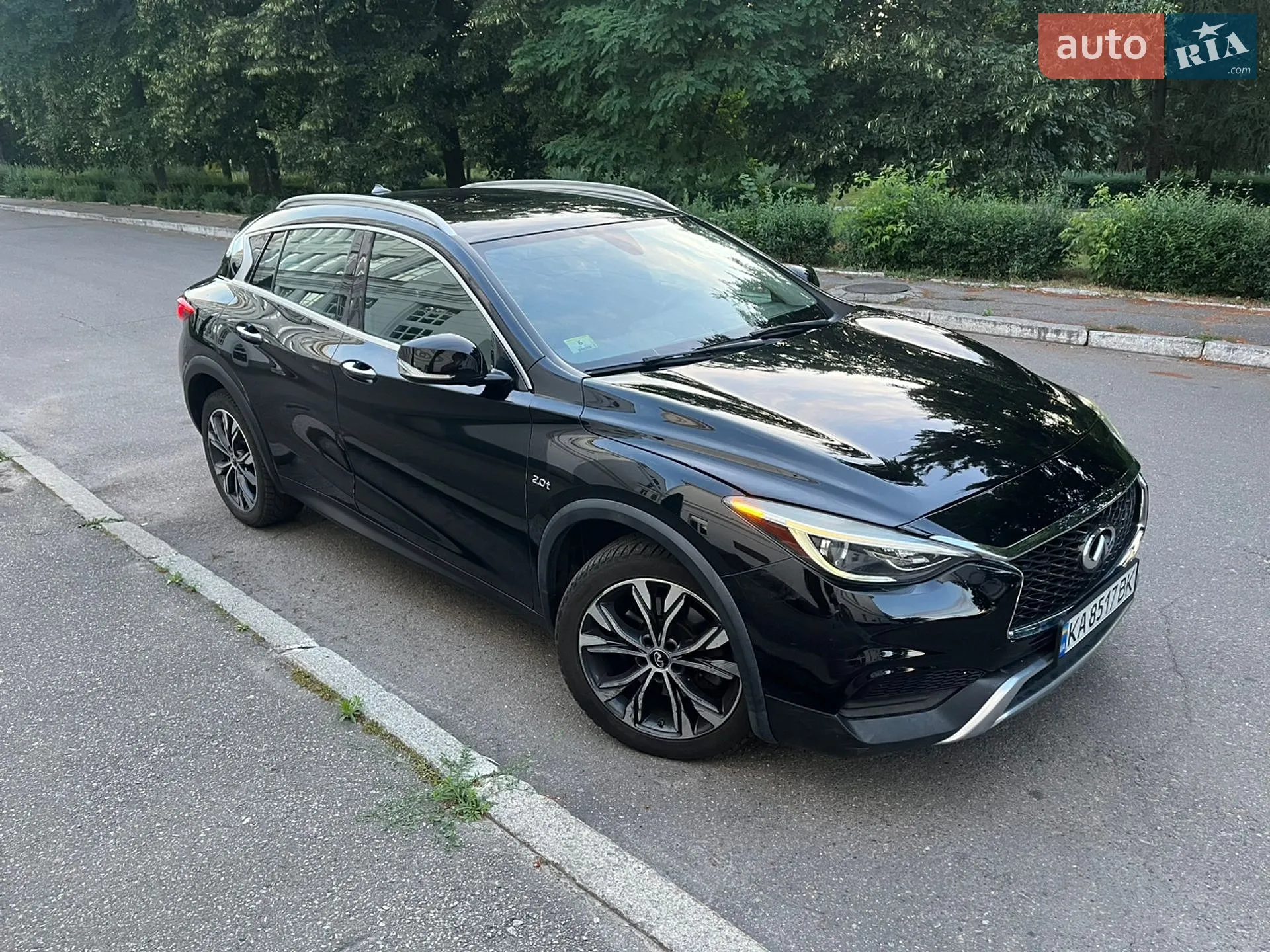 2017 Infiniti QX30 - мініатюра 7