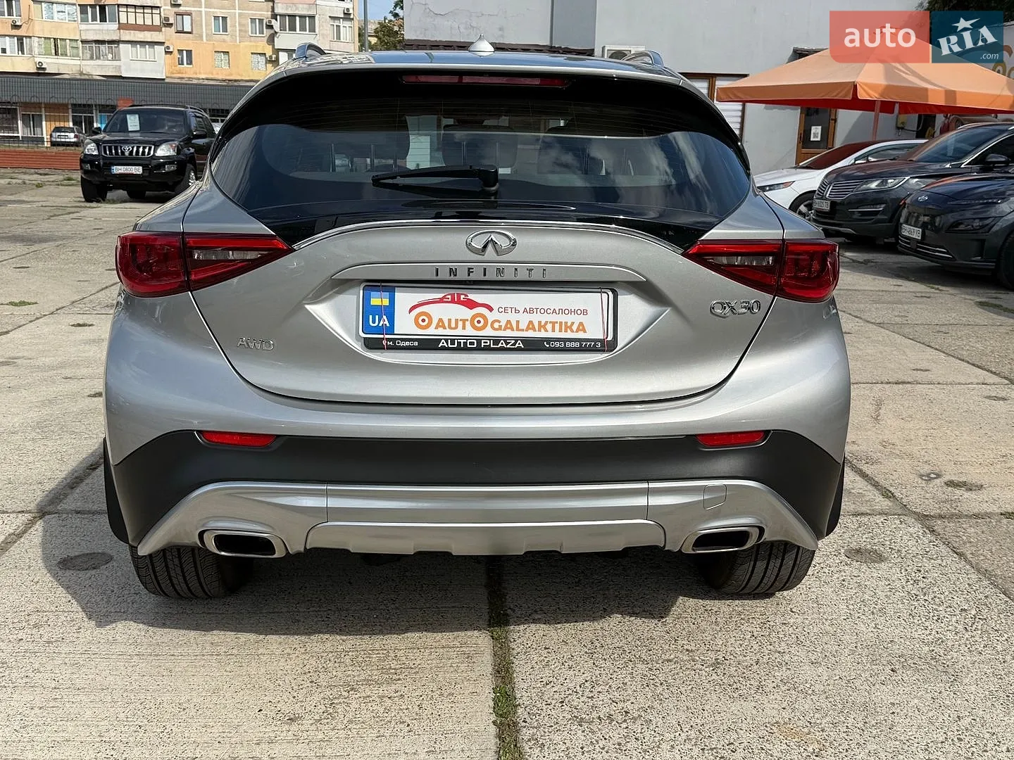 2018 Infiniti QX30 - мініатюра 10