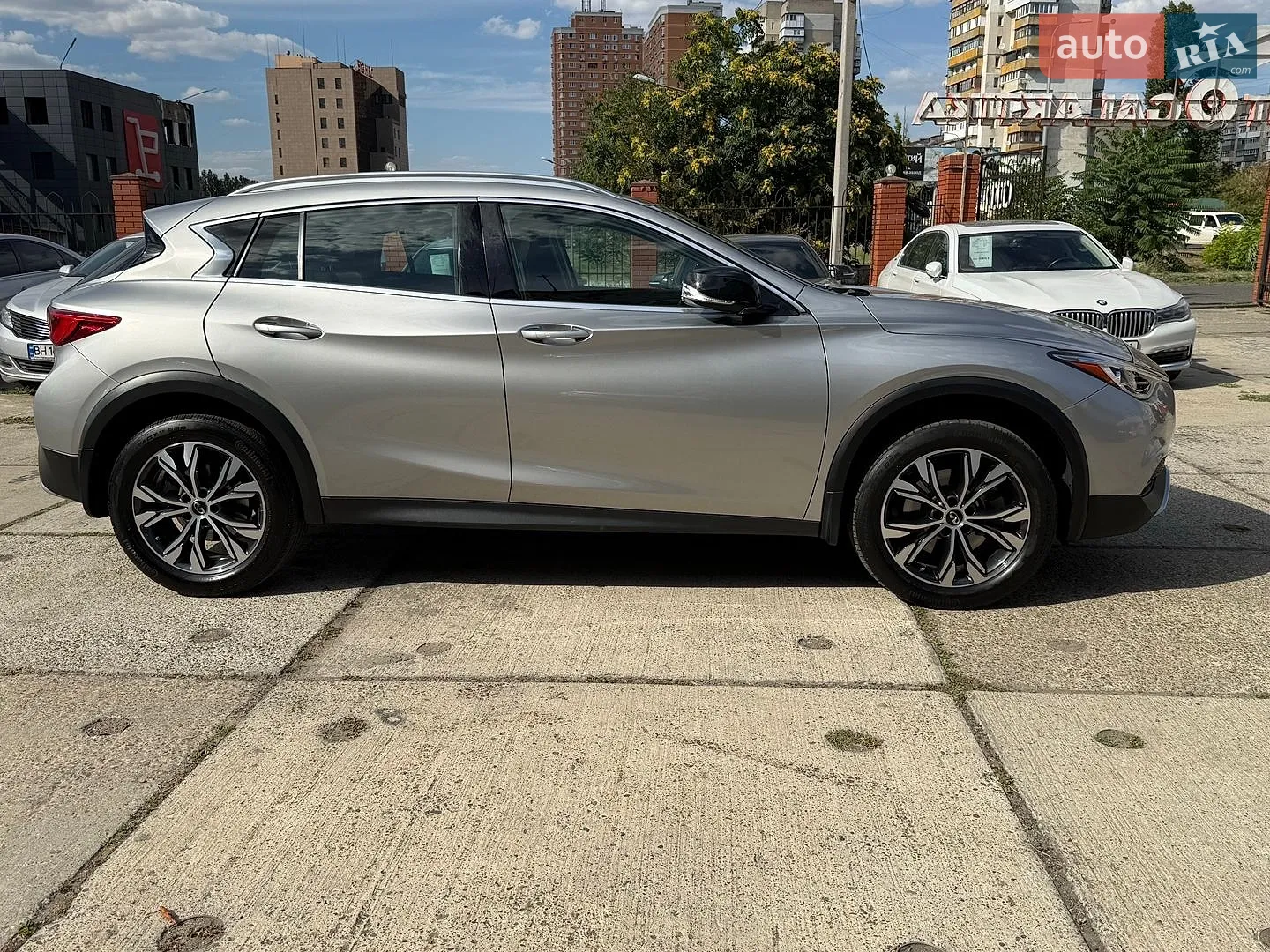 2018 Infiniti QX30 - мініатюра 14
