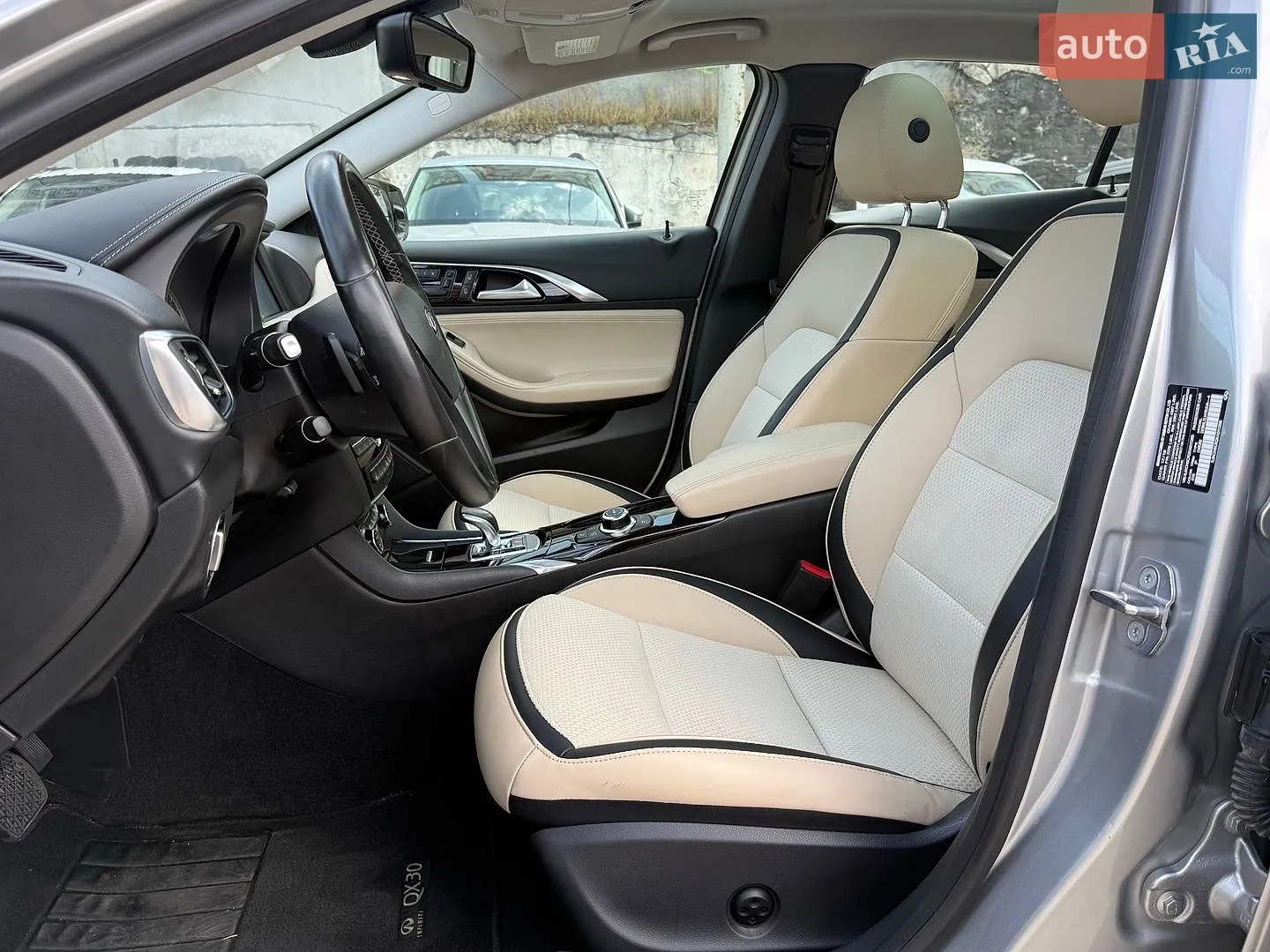 2018 Infiniti QX30 - мініатюра 35