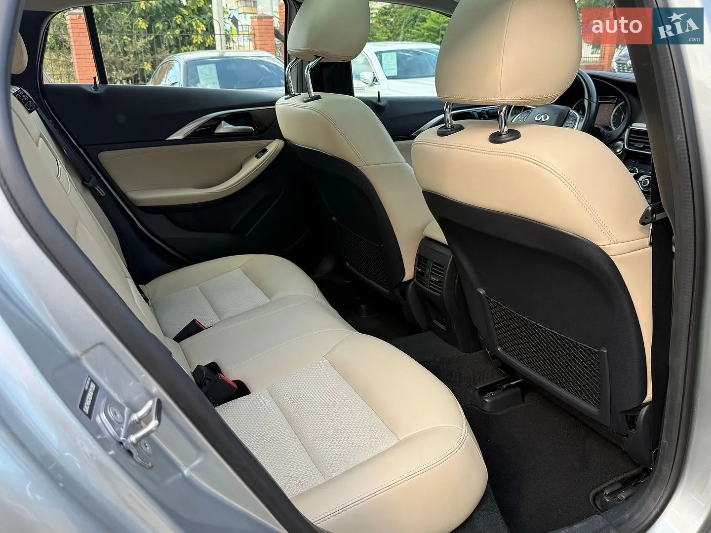 2018 Infiniti QX30 - мініатюра 45