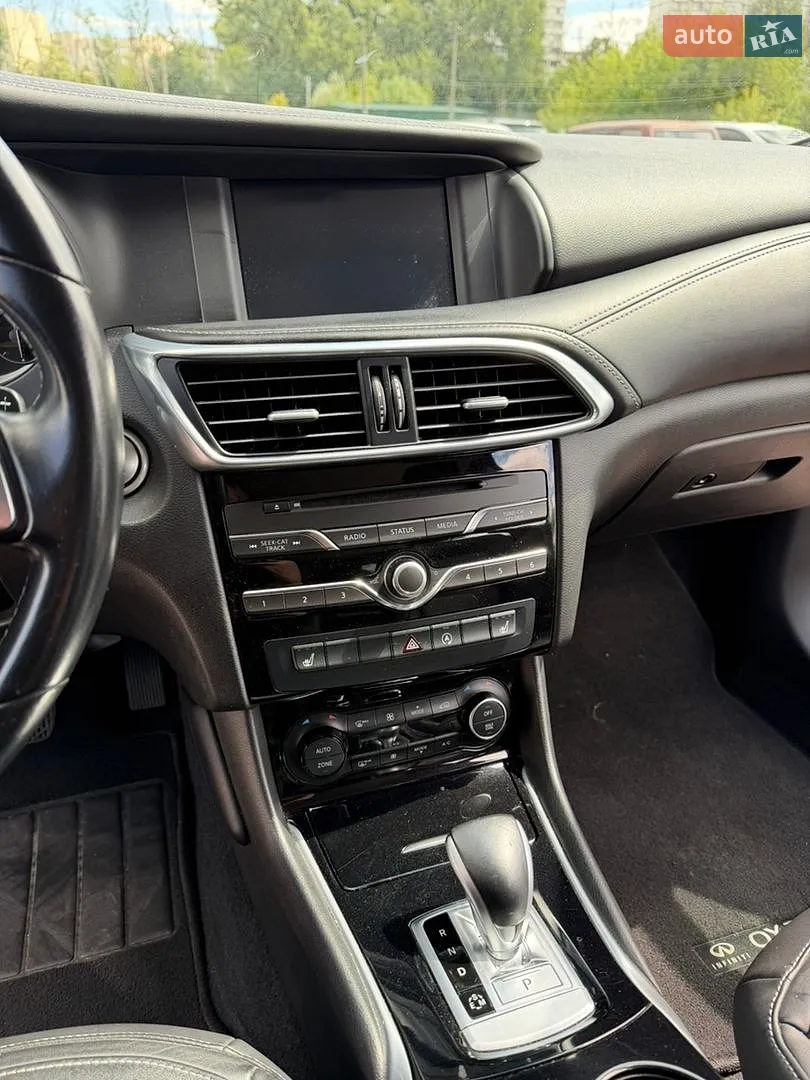 2017 Infiniti QX30 - мініатюра 11