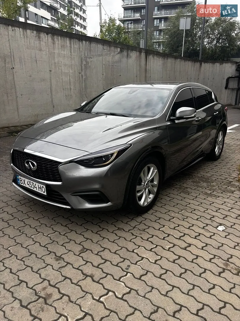 2016 Infiniti QX30 - мініатюра 3