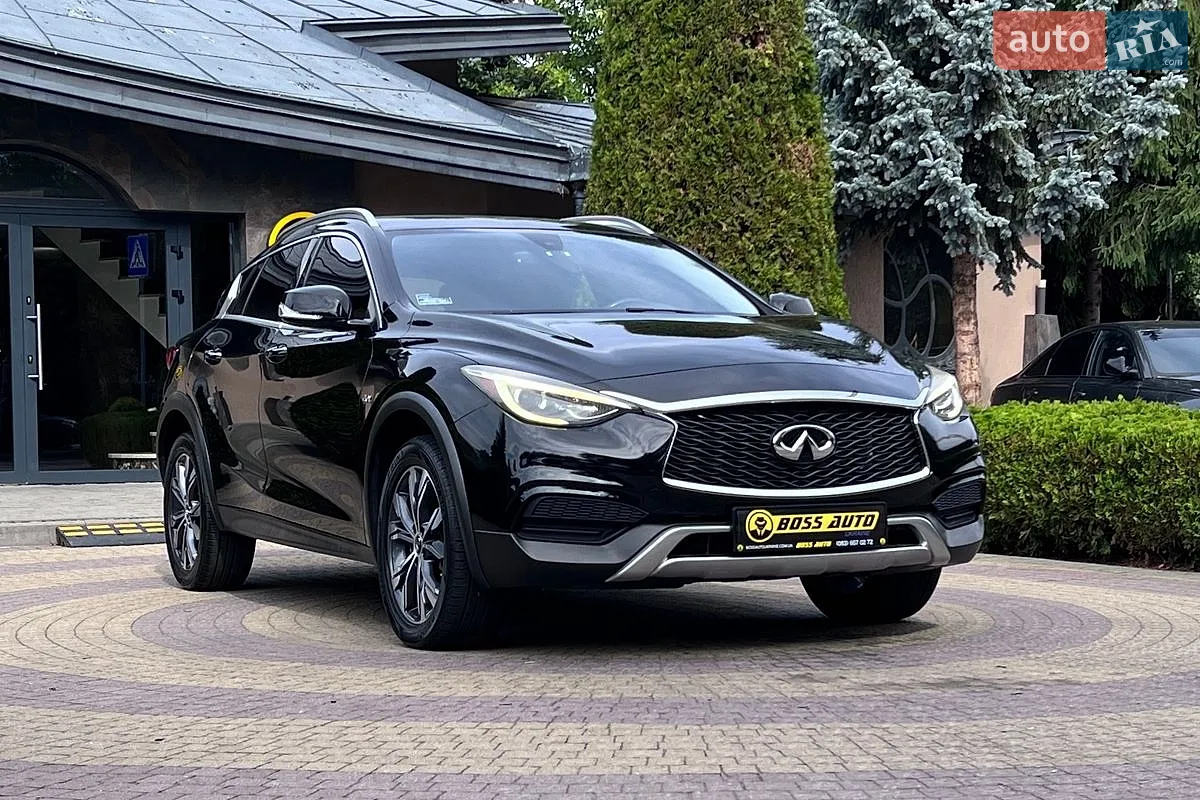 2017 Infiniti QX30 - фото 1