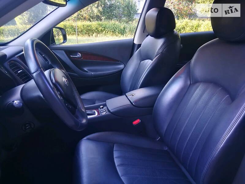 Позашляховик / Кросовер Infiniti QX50 2016 в Білій Церкві