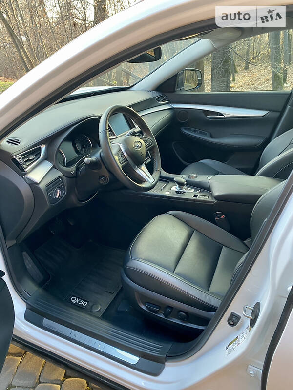 Позашляховик / Кросовер Infiniti QX50 2020 в Коломиї