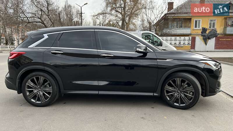 Внедорожник / Кроссовер Infiniti QX50 2020 в Новомосковске