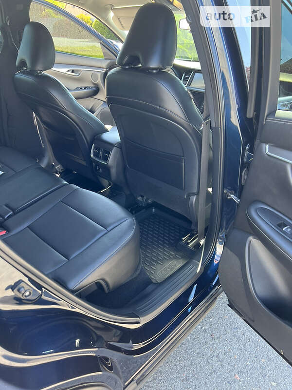 Внедорожник / Кроссовер Infiniti QX50 2018 в Ужгороде