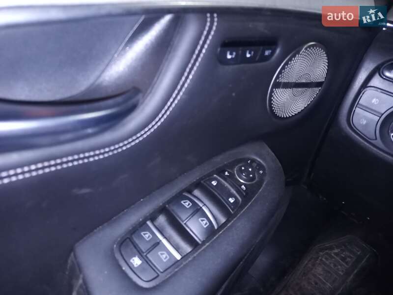 Позашляховик / Кросовер Infiniti QX50 2020 в Києві