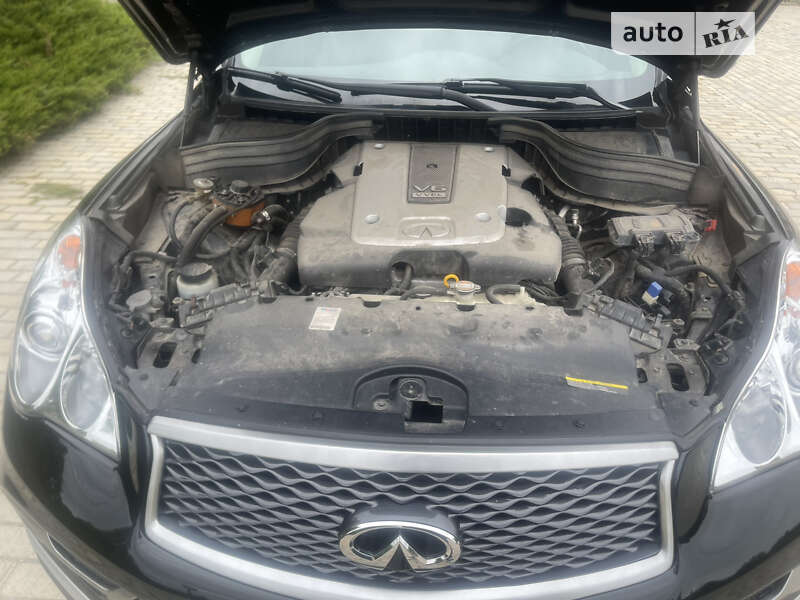 Внедорожник / Кроссовер Infiniti QX50 2017 в Белой Церкви