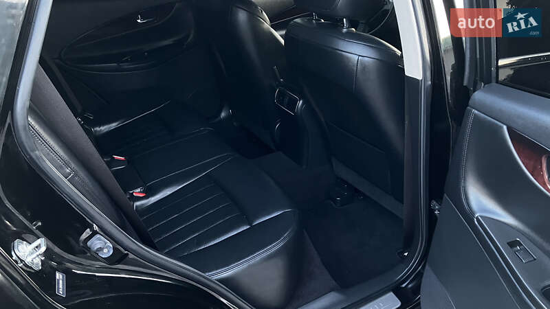 Позашляховик / Кросовер Infiniti QX50 2017 в Дніпрі фото 28 Позашляховик / Кросовер Infiniti QX50 2017 в Дніпрі