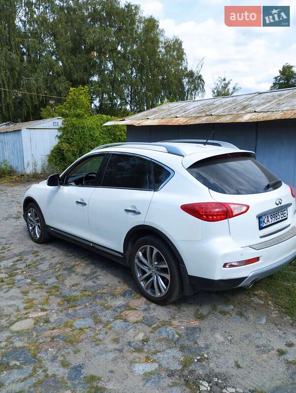 Внедорожник / Кроссовер Infiniti QX50 2017 в Киеве