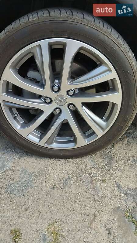 Внедорожник / Кроссовер Infiniti QX50 2017 в Киеве