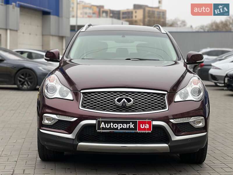 Внедорожник / Кроссовер Infiniti QX50 2016 в Одессе