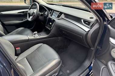 Внедорожник / Кроссовер Infiniti QX50 2019 в 