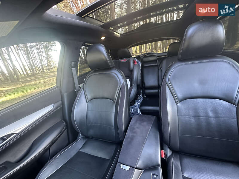 Внедорожник / Кроссовер Infiniti QX50 2018 в Полтаве