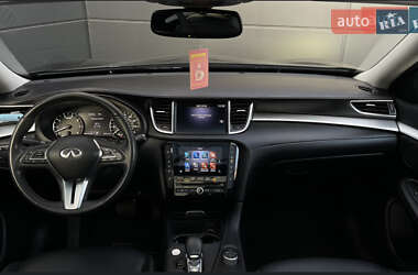 Внедорожник / Кроссовер Infiniti QX50 2021 в 