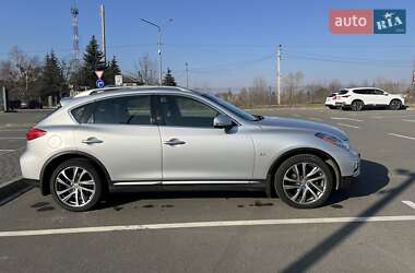 Позашляховик / Кросовер Infiniti QX50 2017 в Києві