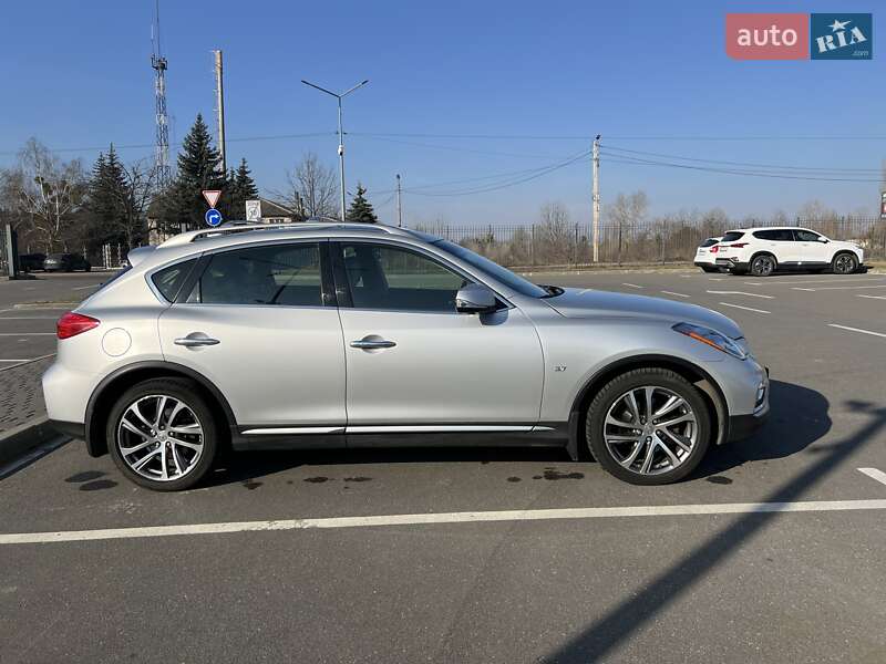 Infiniti QX50 2017
